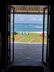 DevilRock Bungalows SAND