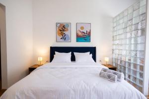 Vintage High Ceiling Apt in the Heart of Cairo