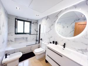 Apartment in San Pedro de Alcántara-Marbella with private parking