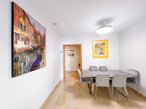 Apartment in San Pedro de Alcántara-Marbella with private parking