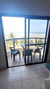 Apartamento frente mar, Aviação