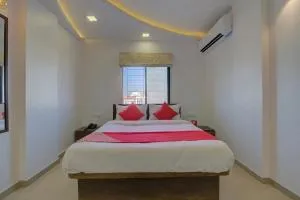 Hotel O RK's Regency Near Navale Hospital Back Gate - Yerandwane