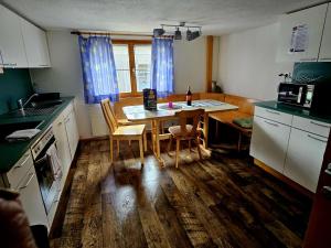 Happy Point Apartment