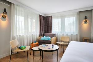 Hotels Moxy Annecy : photos des chambres