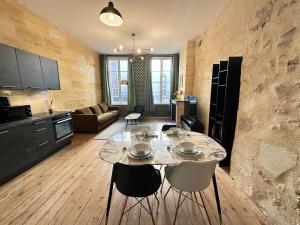 1- Hypercentre,FREE Parking, Clim, wifi, Netflix