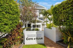 6- Cote DAzur 6 Douglas Street Sunshine Beach