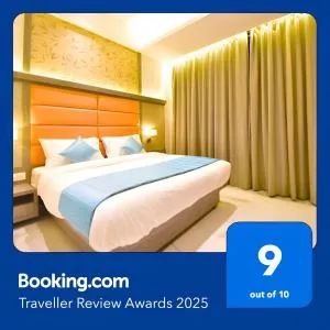 Glitz Hotels La Dahlia - Premium - Kolshet