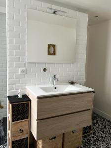 Charme et confort à 5 min du RER