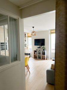 Appartements Charme et confort a 5 min du RER : photos des chambres