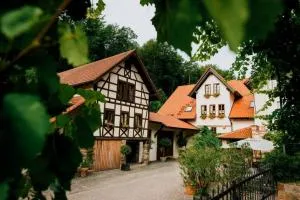 GASTHAUS Porzelt -Ferien im Weingut-Wohnung 1 - Гляйсцеллен-Гляйсгорбах
