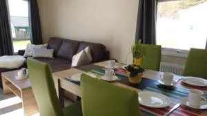 Chalet Austernfischer am Kransburger See 547 - Midlum