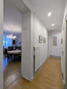Appartements Grand appartement Place du marche : photos des chambres