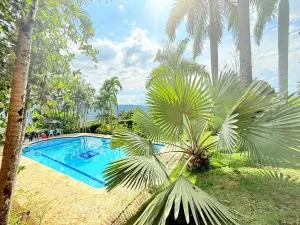 Paradise San Jeronimo Parcelacion 6BR AC Pool - 索佩特兰