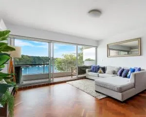 Stunning waterfront retreat! - North Sydney