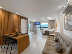 Luxury Collection - The Journey