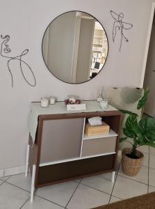 Thiais large apartment near ORLY PARIS 4 à 6 personnes