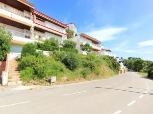 Great apartment with view - Montjoys