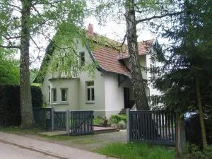 "Villa am Waldweg" Comfortable holiday residence - Reddelich