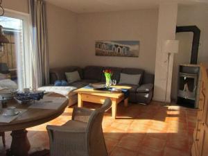 Hemmen Anna Sandbank Comfortable holiday residence