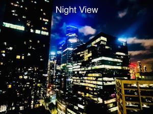 2 BR Apartment in CBD 1 Min to Southern Cross Station Sky Bus Marvel stadium