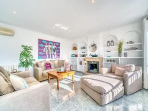 Villa near Puerto de Alcudia beach - Alcanada