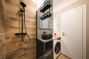 Apartments with WiFi Zadar - 23874