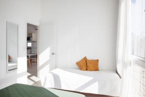 Casas Blancas Balneario Buenos Aires con parrilla cerca del mar