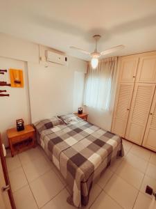 Excelente apto à beira-mar, ao lado BaliHai Atl