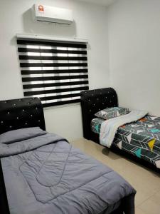 Landed House SHAH HOMESTAY Pulau Indah