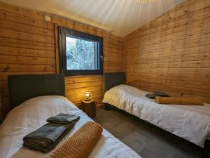 Maisons de vacances Chalet renove avec sauna, proche Gerardmer - FR-1-589-796 : photos des chambres