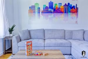 The Stallion #301 - Walk to attractions, Modern Luxe Loft in Downtown Memphis with free covered gated parking