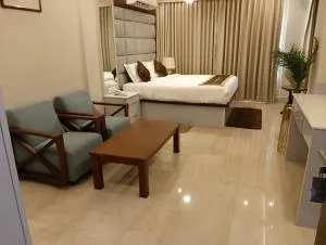 The Crystal Hotel New Town Kolkata - Thākurdwari