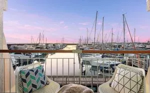 Waterfront Escape On Fishermans Wharf W Ocean View - Rottnest Island