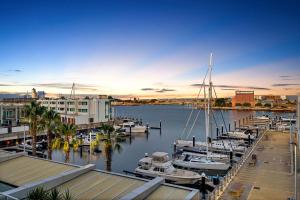 Modern Seaview by Host Solutions