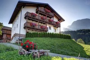 格里霍夫旅馆 - Campodazzo