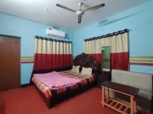 The Hotel Golden Star - Chuknagar