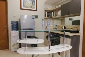 Prime View 2BR at Grand Setiabudi Bandung Apartment By Travelio