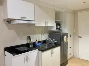 1517 Deluxe Room at Sunvida Tower - Baugo