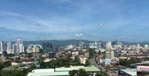 1517 Deluxe Room at Sunvida Tower