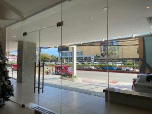 1517 Deluxe Room at Sunvida Tower