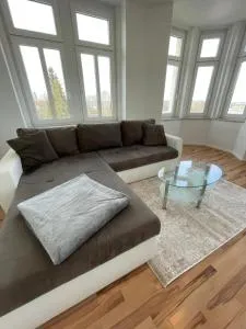 4 Raum Wohnung mit Balkon u Badewanne Phil 3 - Pöhl