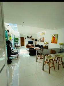 Skylight Nice Pool Villa in Kamala