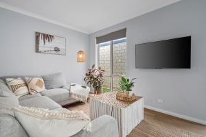 Coastal inspired home close to Fremantle