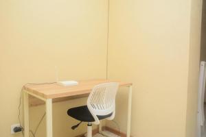 Nice and Comfort 2BR at Grand Palace Kemayoran Apartment By Travelio