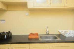 Nice and Comfort 2BR at Grand Palace Kemayoran Apartment By Travelio