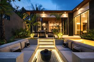 Villa Blue River by BaliSuperHost