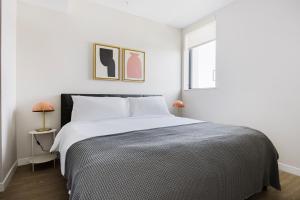 Blueground Downtown elevator nr parks LAX-1242