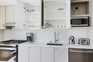 Blueground Downtown elevator nr parks LAX-1243