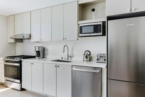 Blueground Downtown elevator nr parks LAX-1243