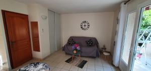 Maisons de vacances Studio 30 m2 climatise calme : Maison 1 Chambre